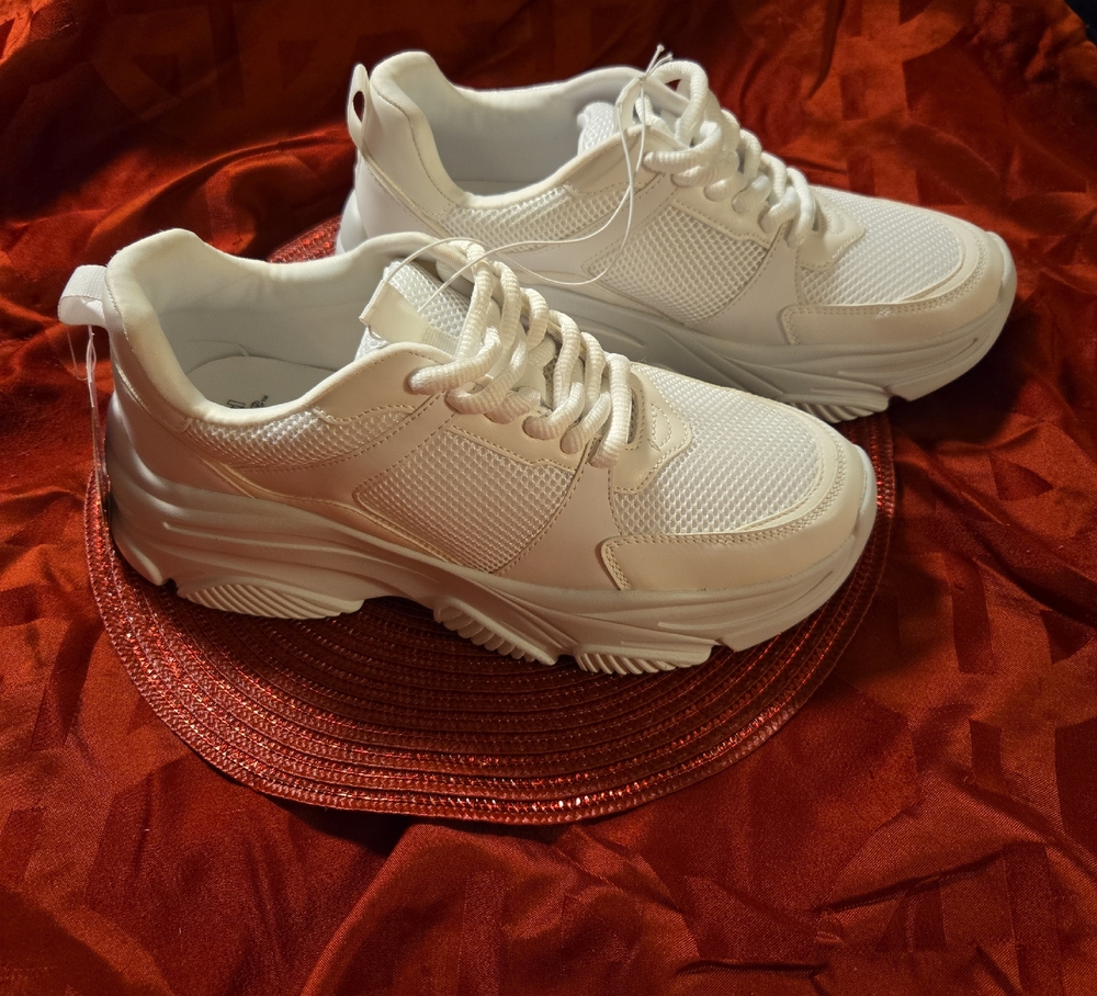 Wild Fable White Chunky Sole Sneakers